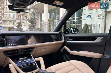 Внедорожник / Кроссовер Porsche Cayenne 2025 в Киеве