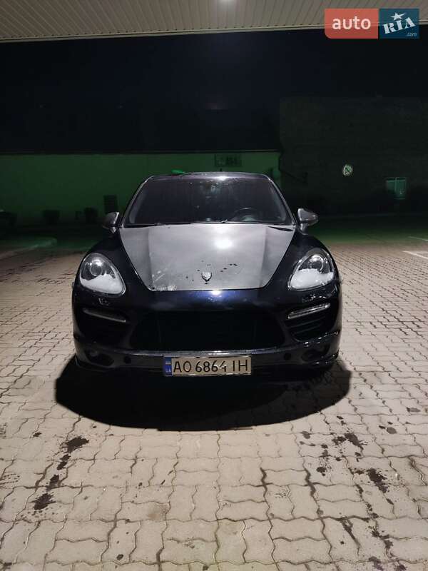 Позашляховик / Кросовер Porsche Cayenne 2012 в Береговому фото 2 Позашляховик / Кросовер Porsche Cayenne 2012 в Береговому
