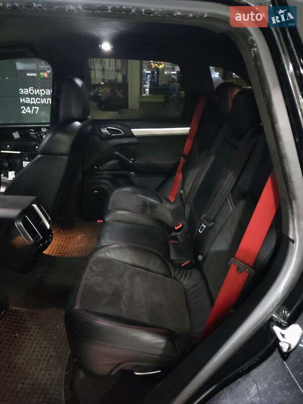 Позашляховик / Кросовер Porsche Cayenne 2012 в Береговому фото 27 Позашляховик / Кросовер Porsche Cayenne 2012 в Береговому