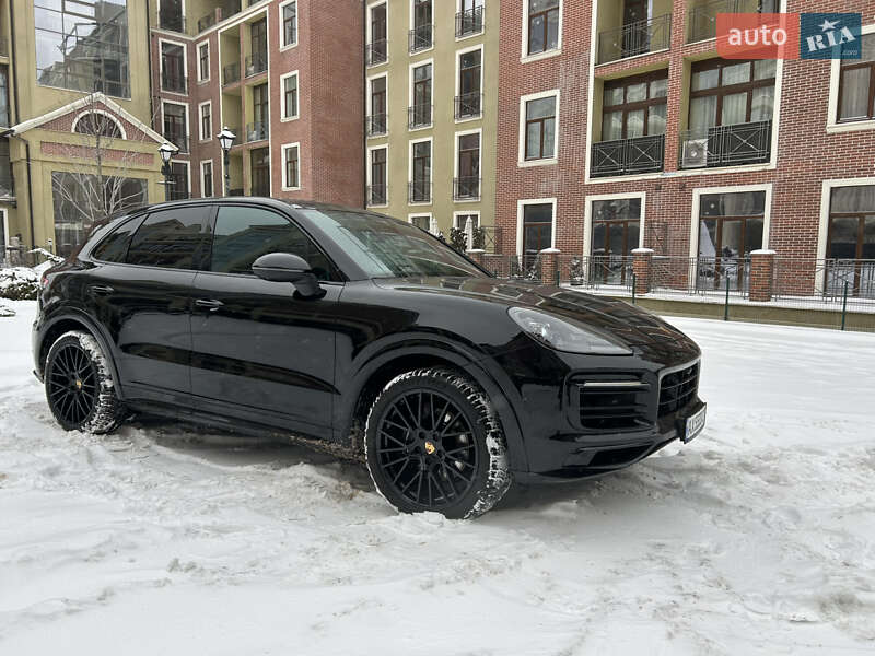 Внедорожник / Кроссовер Porsche Cayenne 2022 в Харькове