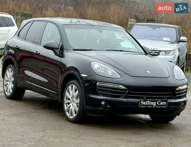 Внедорожник / Кроссовер Porsche Cayenne 2011 в Ровно