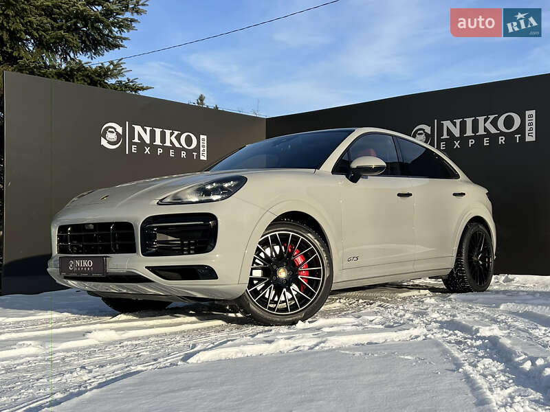 Porsche Cayenne 2022