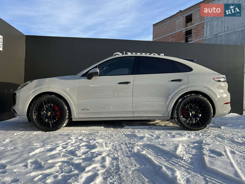 Внедорожник / Кроссовер Porsche Cayenne 2022 в Львове