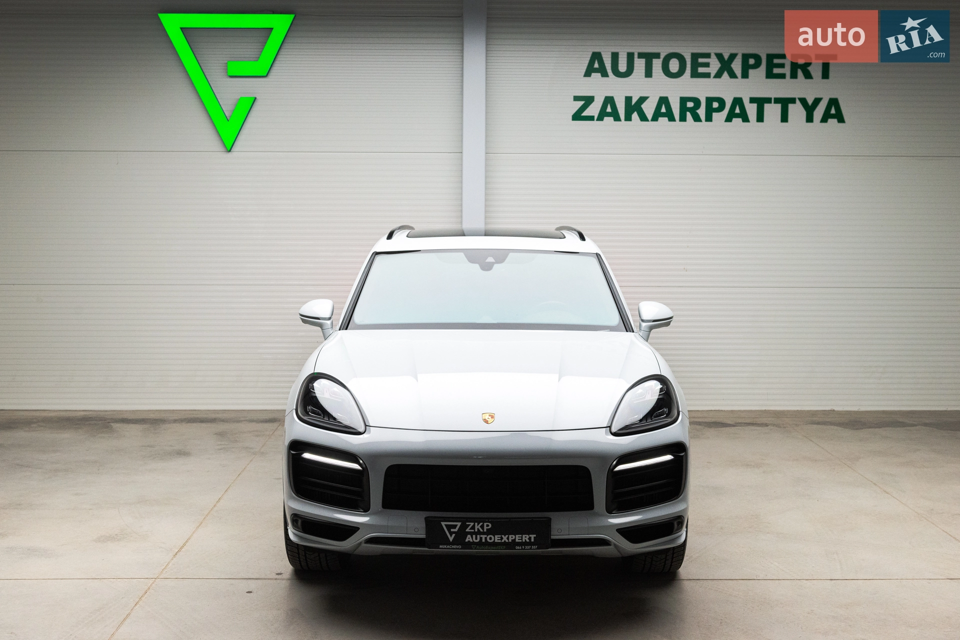 2019 Porsche Cayenne - мініатюра 2