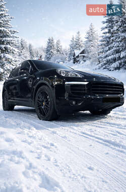 Позашляховик / Кросовер Porsche Cayenne 2016 в Кременчуці