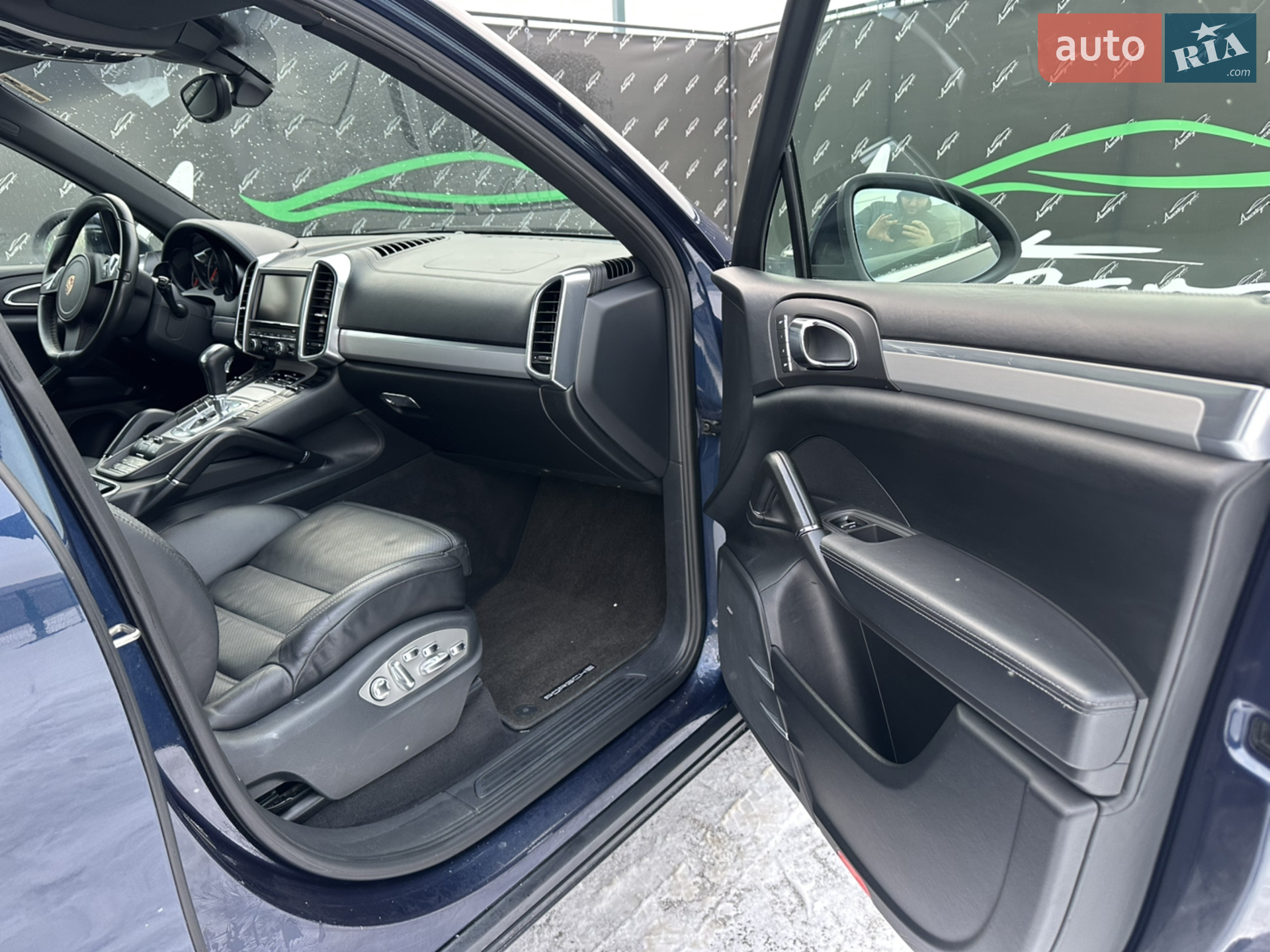 2011 Porsche Cayenne - мініатюра 15