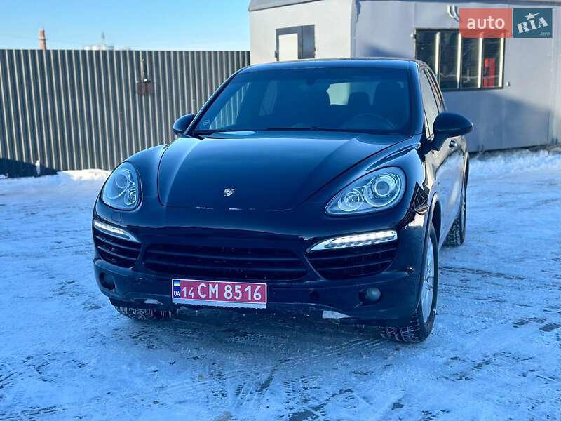 Внедорожник / Кроссовер Porsche Cayenne 2013 в Владимире