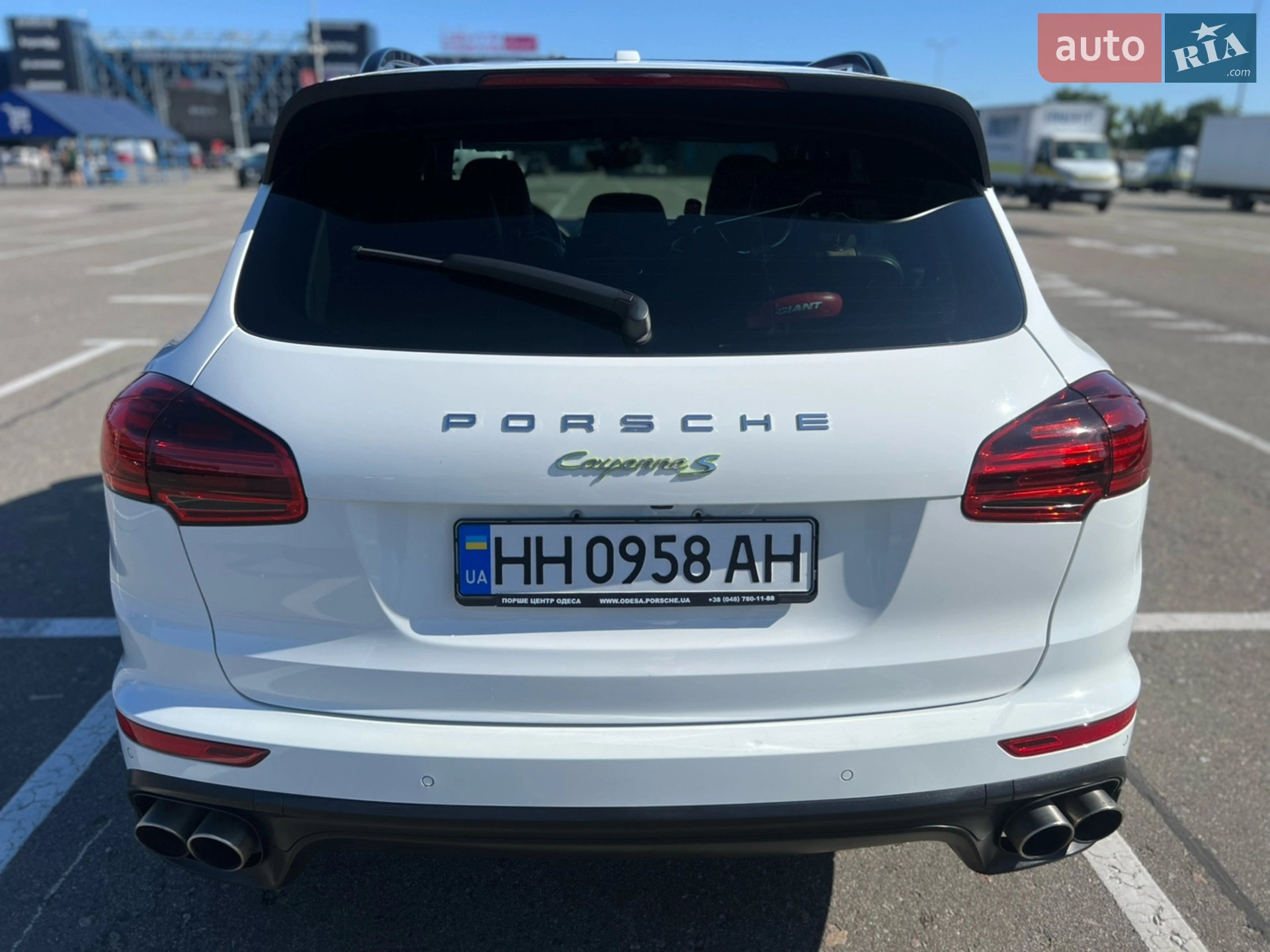 2015 Porsche Cayenne - мініатюра 12