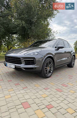 Внедорожник / Кроссовер Porsche Cayenne 2020 в Одессе