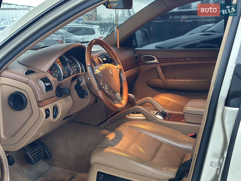 Внедорожник / Кроссовер Porsche Cayenne 2006 в Софиевской Борщаговке фото 13 Внедорожник / Кроссовер Porsche Cayenne 2006 в Софиевской Борщаговке