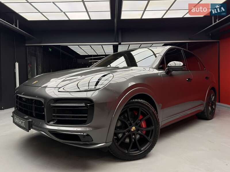 Внедорожник / Кроссовер Porsche Cayenne 2022 в Киеве