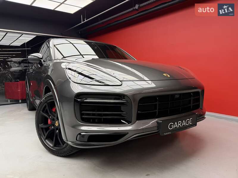 Внедорожник / Кроссовер Porsche Cayenne 2022 в Киеве