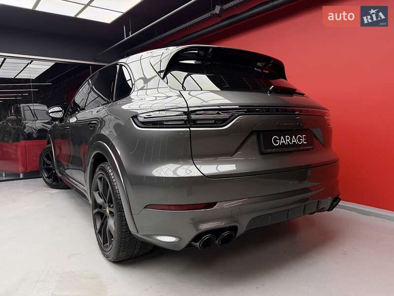Внедорожник / Кроссовер Porsche Cayenne 2022 в Киеве