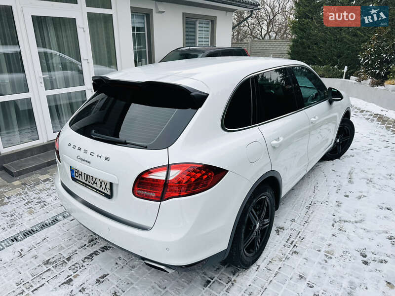 Внедорожник / Кроссовер Porsche Cayenne 2013 в Одессе