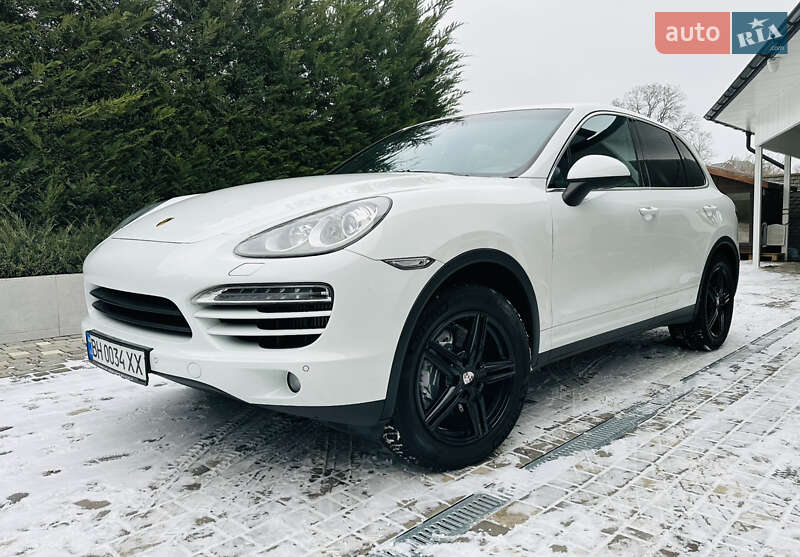 Внедорожник / Кроссовер Porsche Cayenne 2013 в Одессе