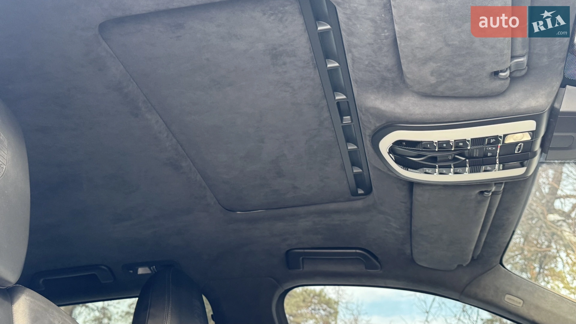 2010 Porsche Cayenne - мініатюра 83