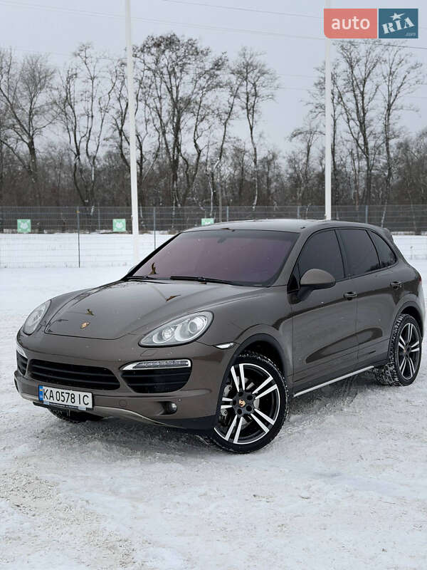 Porsche Cayenne 2011 Porsche Cayenne 2011