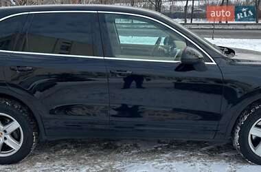 Внедорожник / Кроссовер Porsche Cayenne 2013 в Киеве