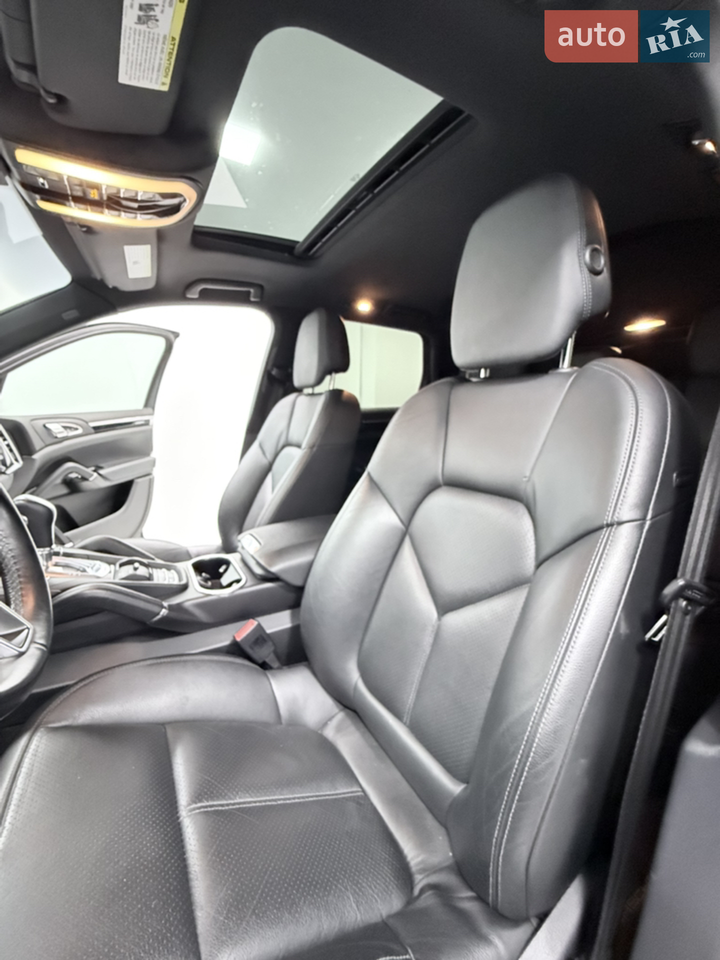 2014 Porsche Cayenne - мініатюра 19