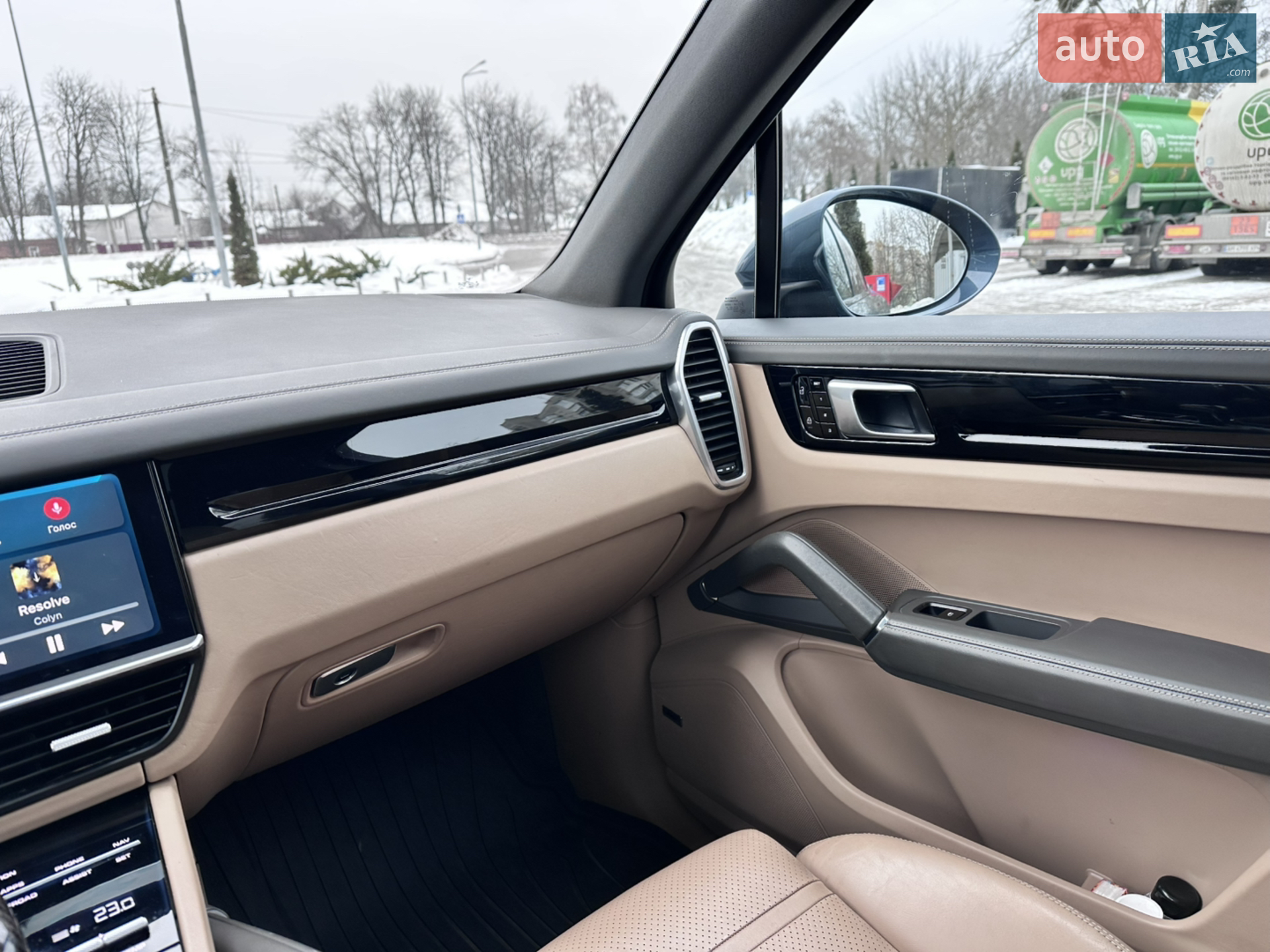 2018 Porsche Cayenne - мініатюра 12