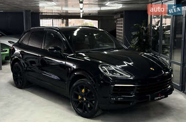 Porsche Cayenne 2019