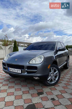 Внедорожник / Кроссовер Porsche Cayenne 2004 в Хмельницком