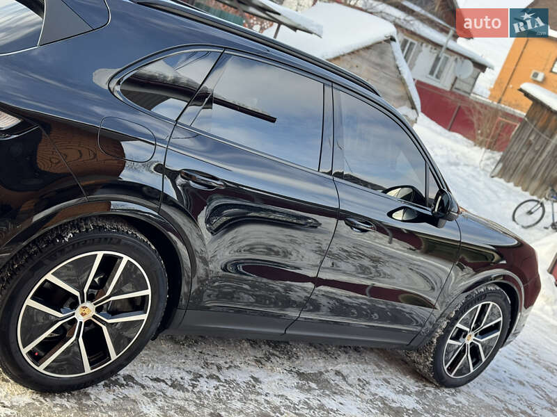 Внедорожник / Кроссовер Porsche Cayenne 2023 в Киеве фото 82 Внедорожник / Кроссовер Porsche Cayenne 2023 в Киеве