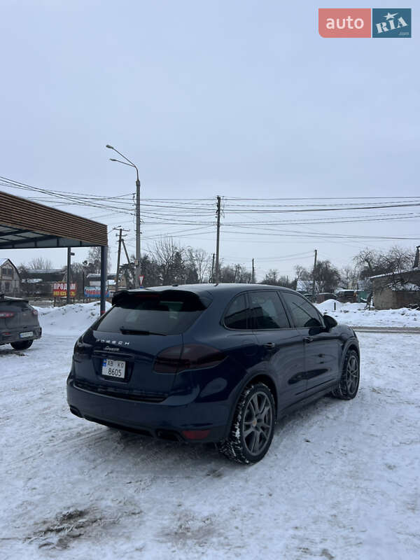 Внедорожник / Кроссовер Porsche Cayenne 2012 в Виннице