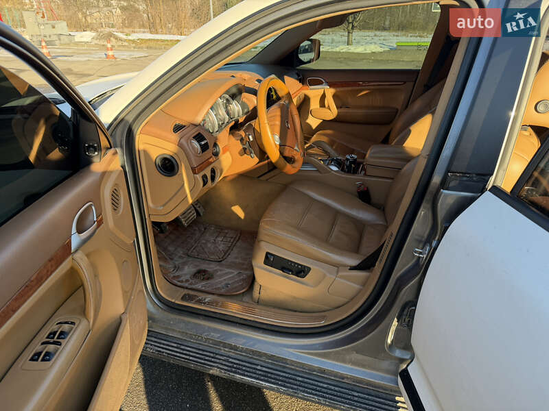 Внедорожник / Кроссовер Porsche Cayenne 2007 в Могилев-Подольске