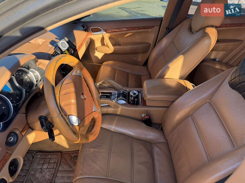 Внедорожник / Кроссовер Porsche Cayenne 2007 в Могилев-Подольске
