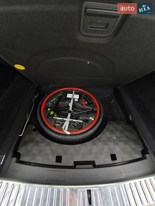 Внедорожник / Кроссовер Porsche Cayenne 2019 в Киеве фото 30 Внедорожник / Кроссовер Porsche Cayenne 2019 в Киеве