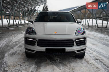 Внедорожник / Кроссовер Porsche Cayenne 2021 в Львове
