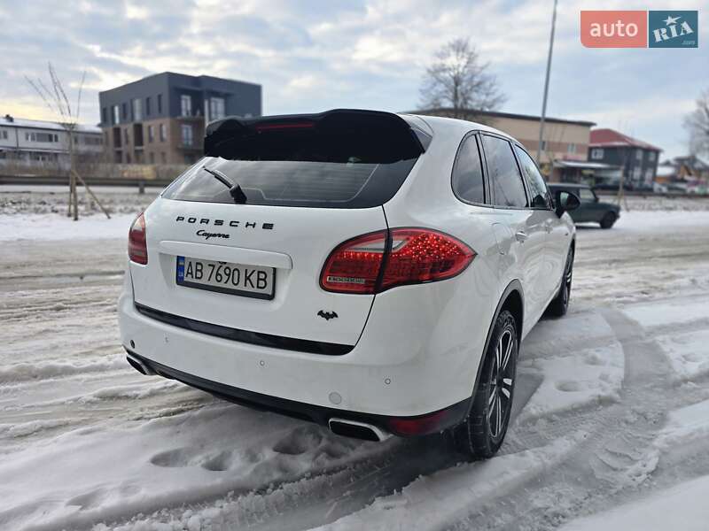 Внедорожник / Кроссовер Porsche Cayenne 2012 в Виннице