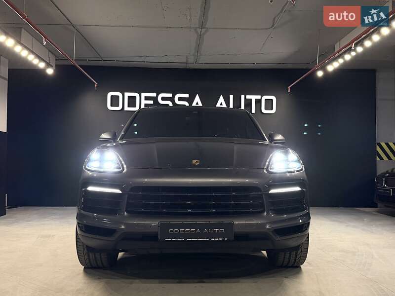 Внедорожник / Кроссовер Porsche Cayenne 2018 в Одессе