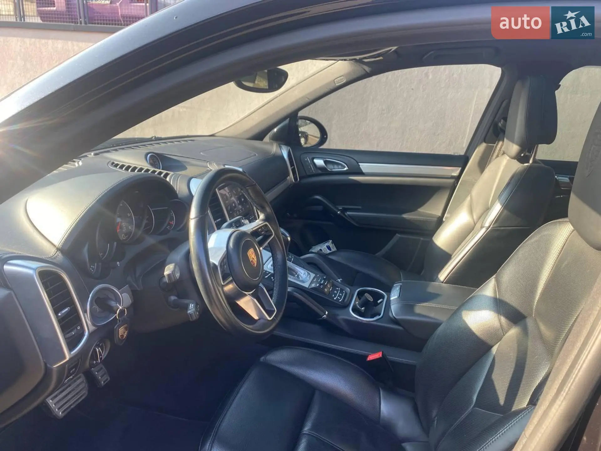 2017 Porsche Cayenne - мініатюра 8