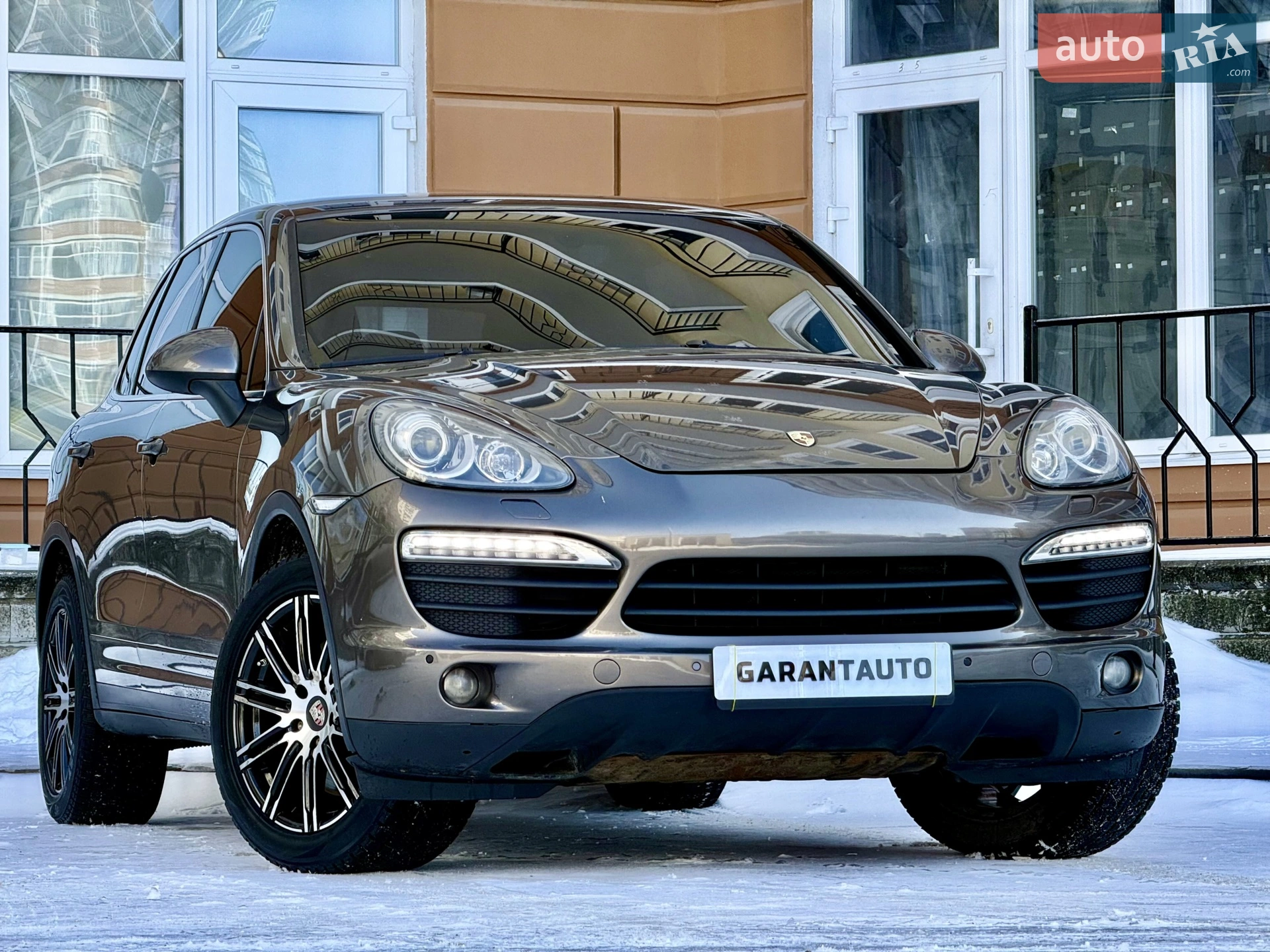 2011 Porsche Cayenne - мініатюра 24