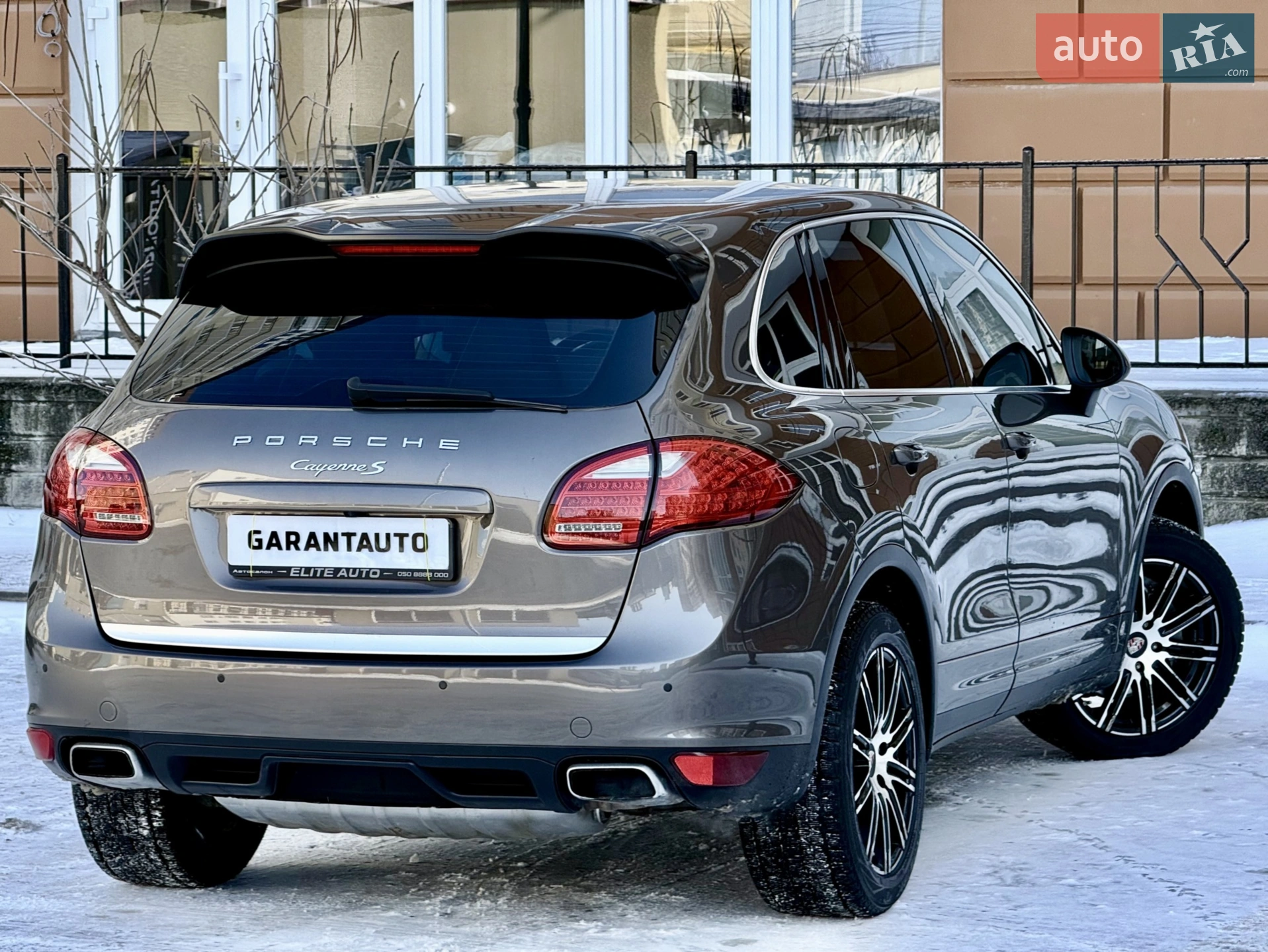 2011 Porsche Cayenne - мініатюра 34