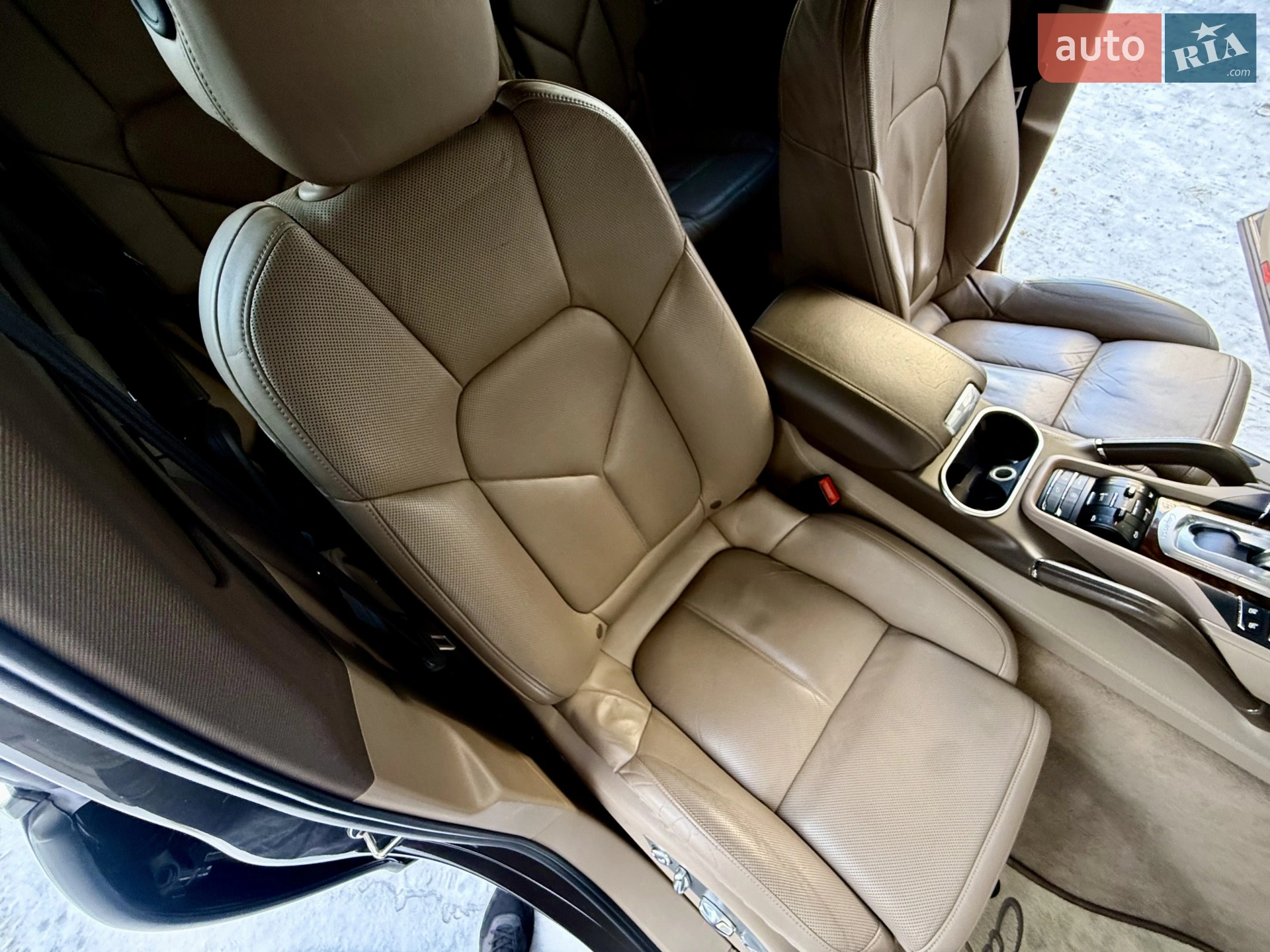 2011 Porsche Cayenne - мініатюра 74