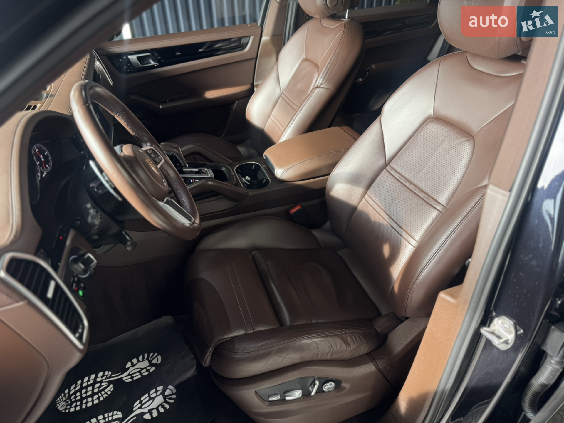 2018 Porsche Cayenne - мініатюра 25