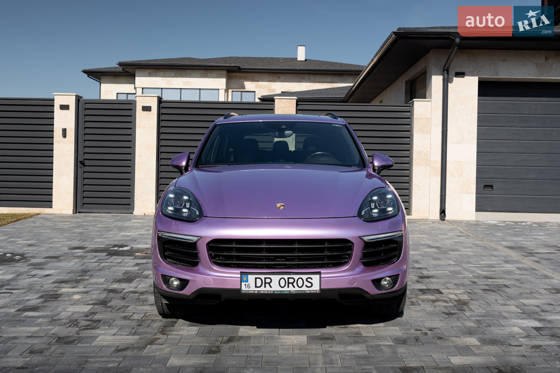 2017 Porsche Cayenne - мініатюра 3