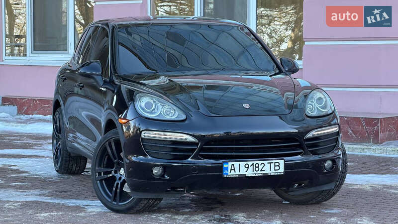 2010 Porsche Cayenne, VIN WP1AB2A21BLA43689:plate — фото 1 (autoria)