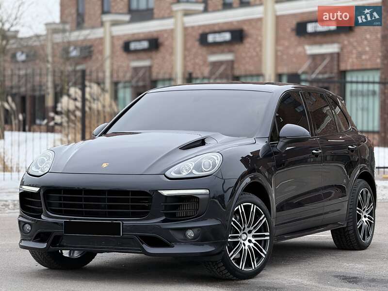 Porsche Cayenne 2015