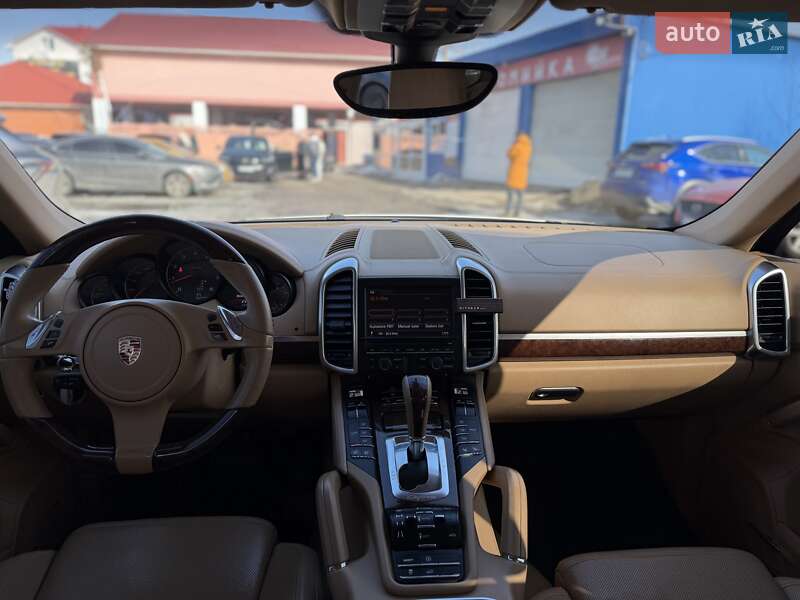 Внедорожник / Кроссовер Porsche Cayenne 2011 в Киеве фото 22 Внедорожник / Кроссовер Porsche Cayenne 2011 в Киеве