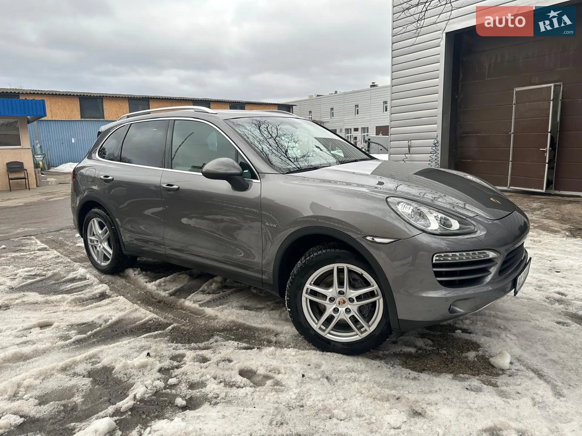 2010 Porsche Cayenne - мініатюра 3