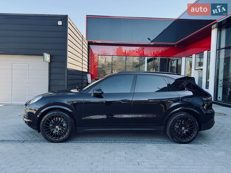 Позашляховик / Кросовер Porsche Cayenne 2017 в Одесі