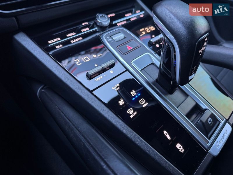 Позашляховик / Кросовер Porsche Cayenne 2017 в Одесі