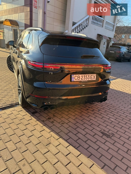 Внедорожник / Кроссовер Porsche Cayenne 2019 в Нежине