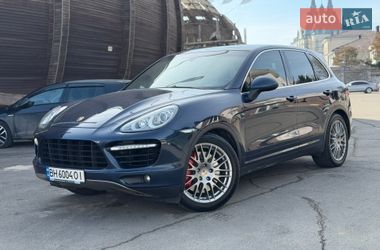 Внедорожник / Кроссовер Porsche Cayenne 2011 в Одессе
