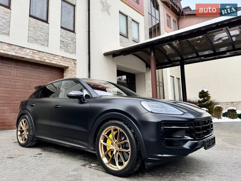 Внедорожник / Кроссовер Porsche Cayenne 2024 в Киеве
