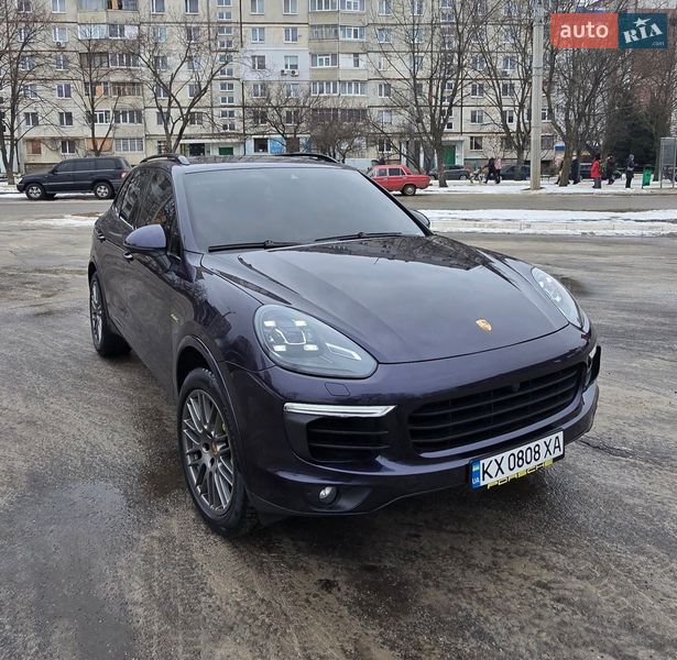 Внедорожник / Кроссовер Porsche Cayenne 2017 в Харькове
